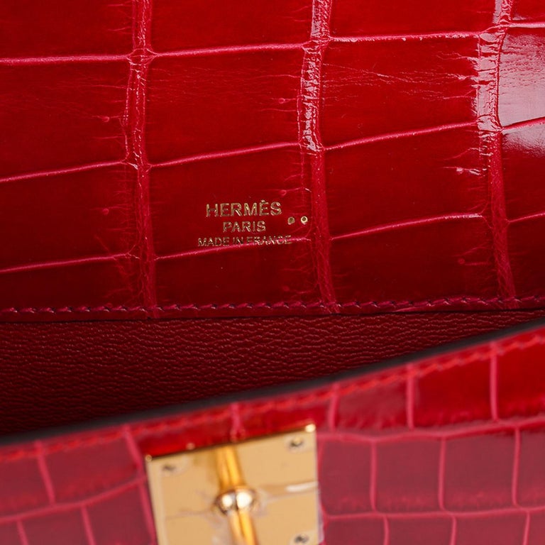 Hermes Birkin 25 Bag Red Braise Porosus Crocodile Gold Hardware Lipstick Red