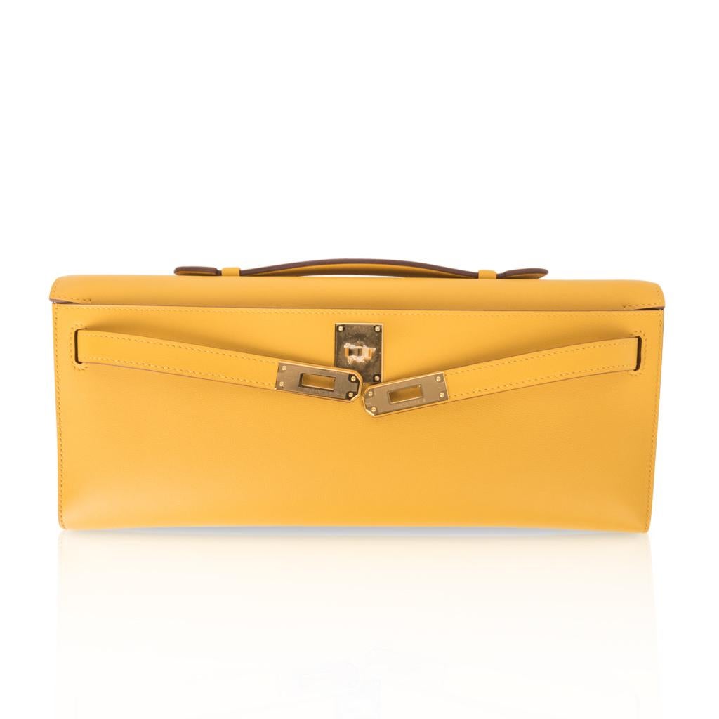 Hermes Kelly Cut Bag Jaune Ambre Clutch Swift Gold Hardware New In New Condition In Miami, FL