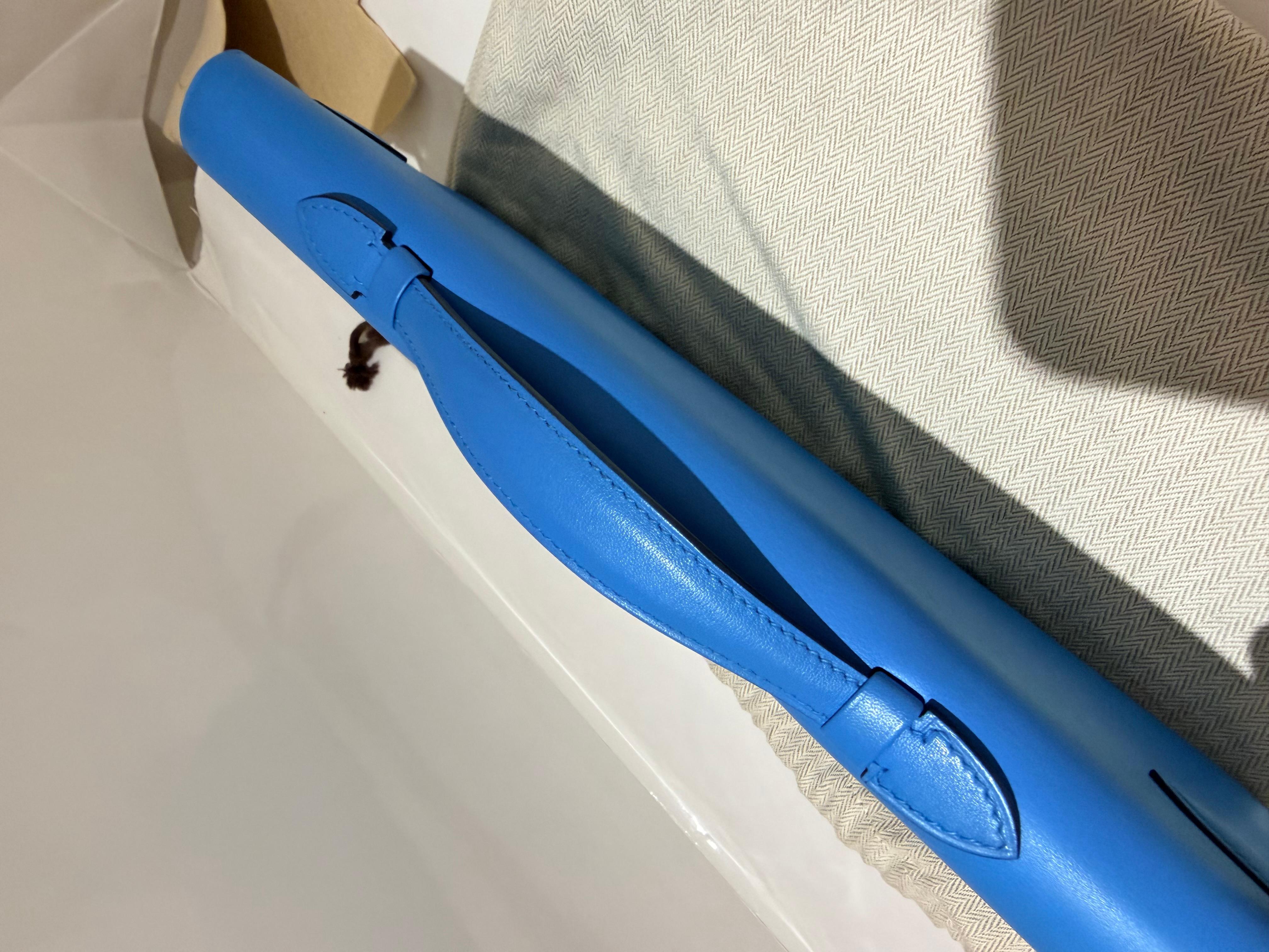 Hermes Kelly Cut clutch Blue Franc Swift Gold Hardware en vente 1