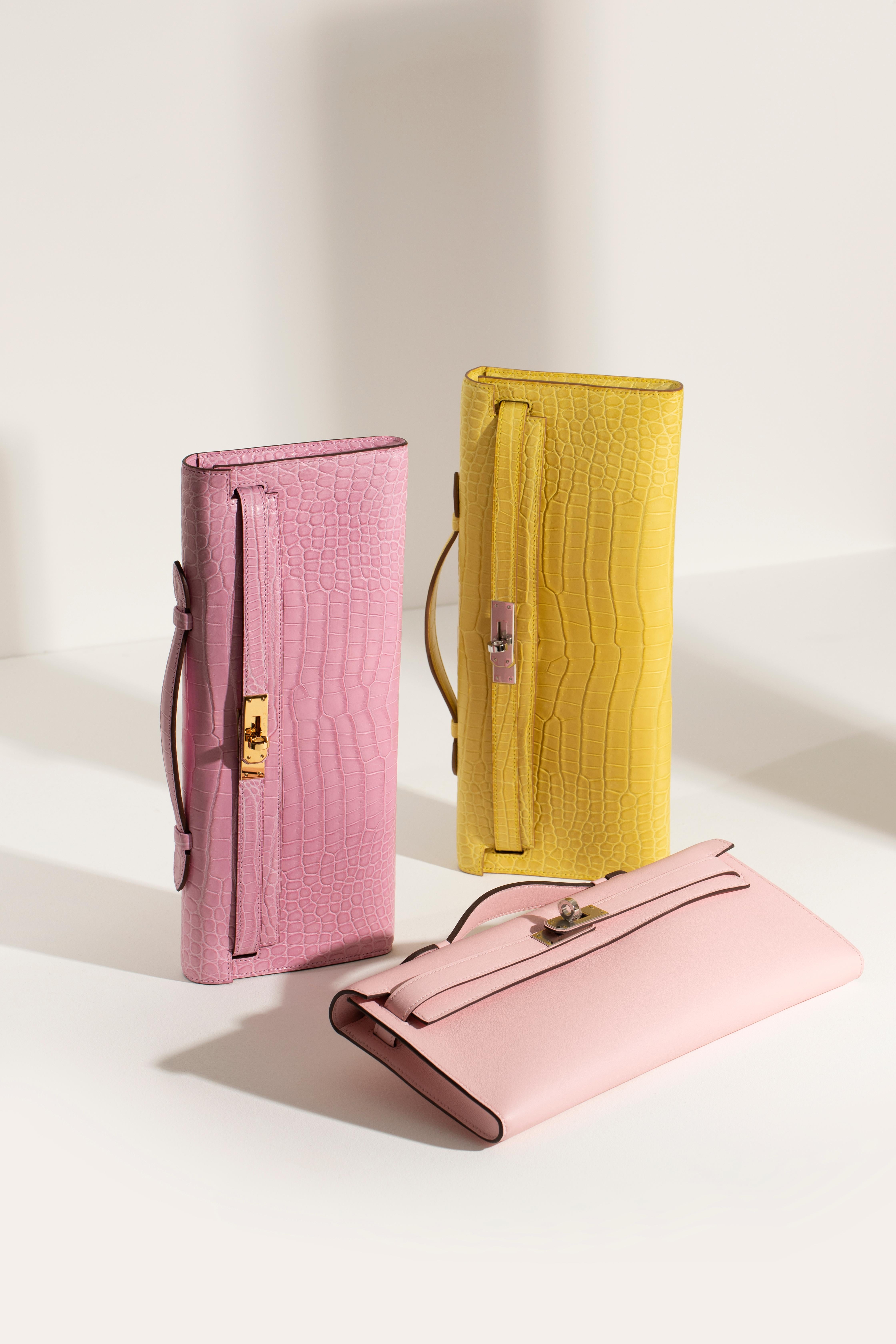 Hermès Kelly Cut Clutch Bubblegum Matte Porosus Krokodil Gold Hardware (Braun)