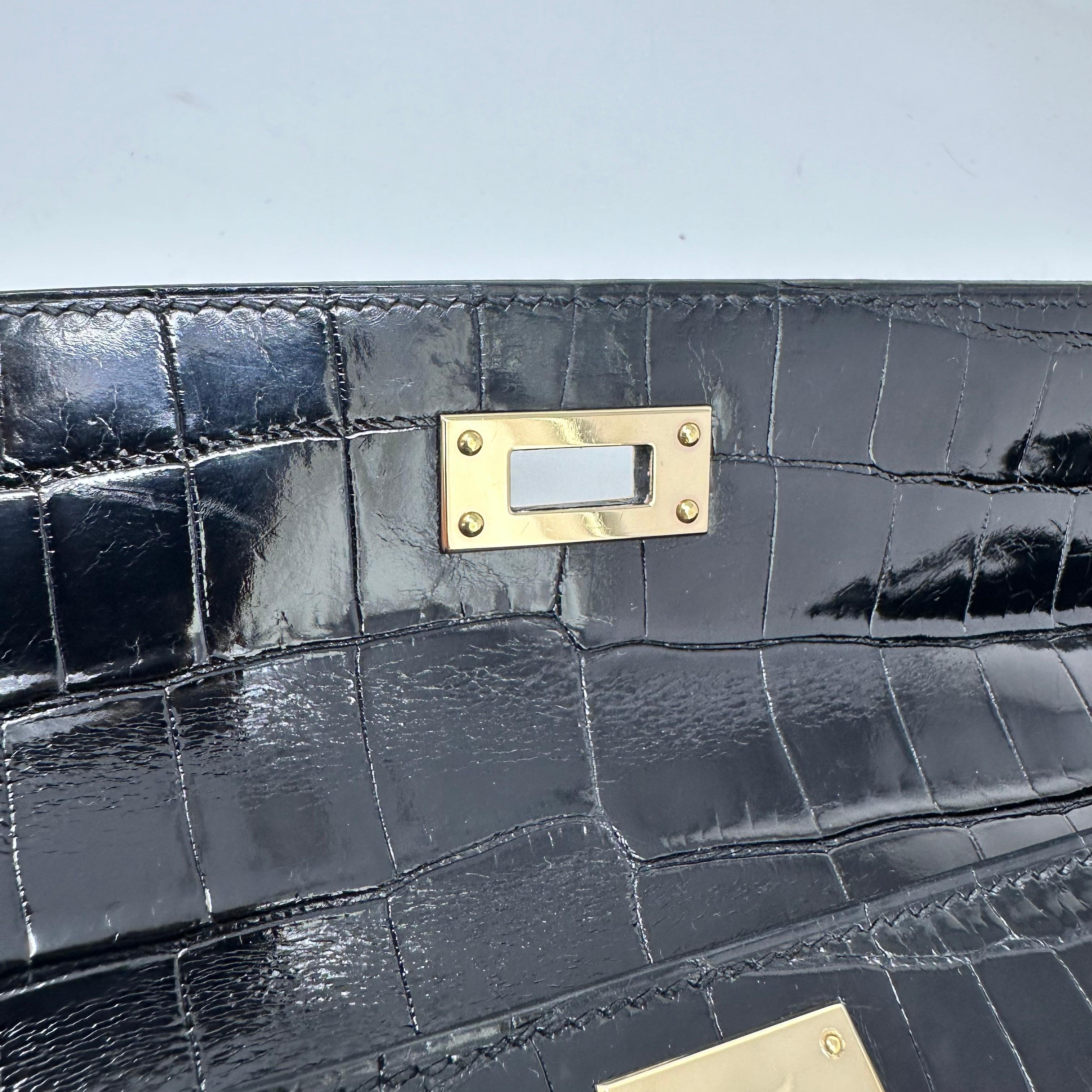 HERMES Kelly Cut 