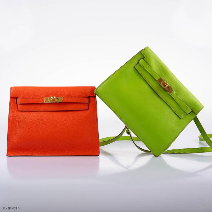 Hermès Kelly Danse II Vert Cru Swift with Gold Hardware - 2004, H Square For Sale 2
