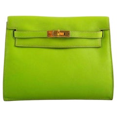 Hermès Kelly Danse II Vert Cru Swift with Gold Hardware - 2004, H Square