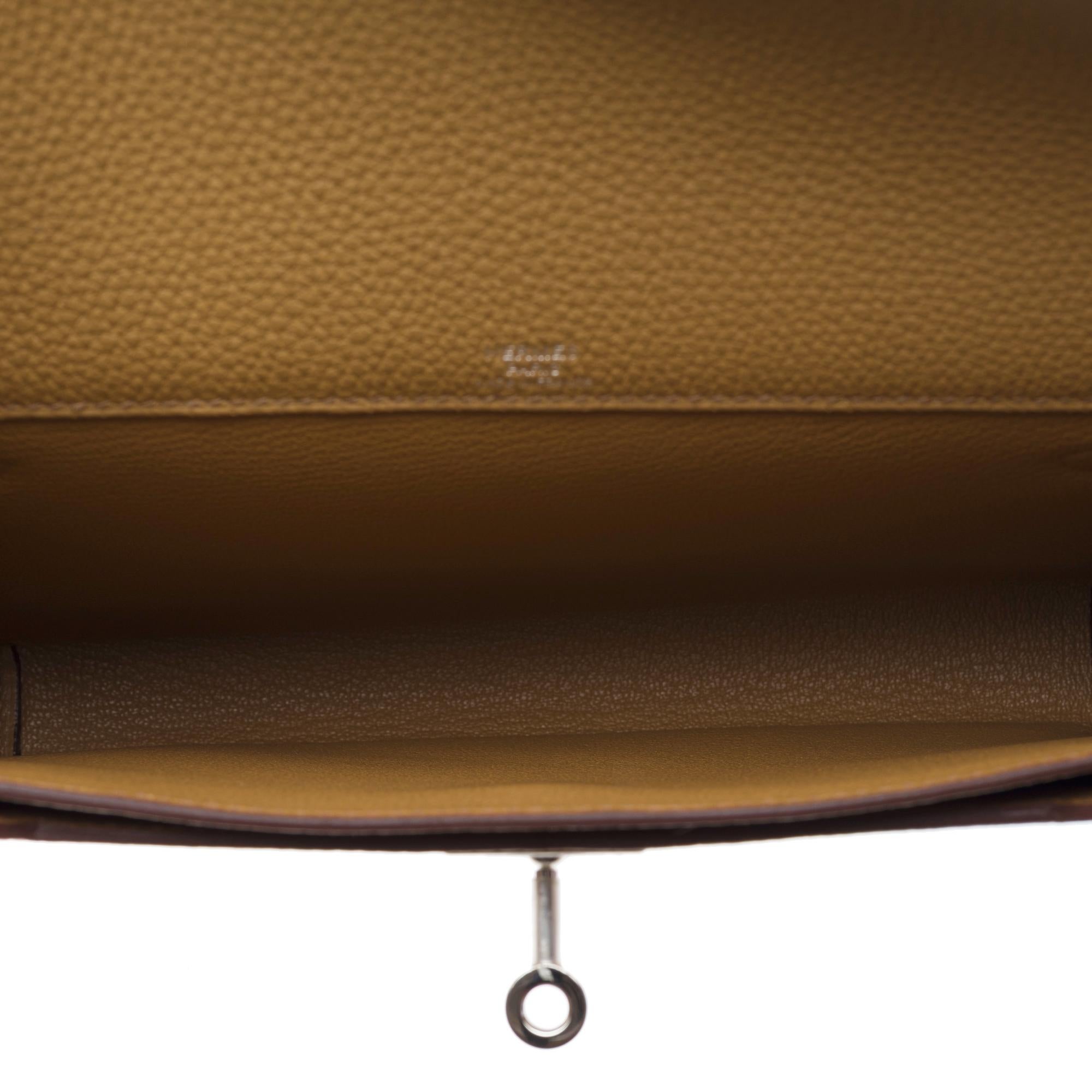 Hermès Kelly Dépêches 25 handbag in Biscuit Togo leather, PHW For Sale 5