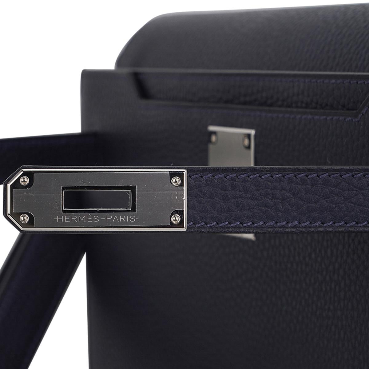 Men's Hermes Kelly Depeches 25 Pouch Blue Indigo Galop D'Hermes Vache Palladium For Sale