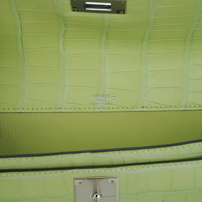 Hermès Matte Alligator Kelly Depeches 25 Pouch - Brown Clutches, Handbags -  HER555591