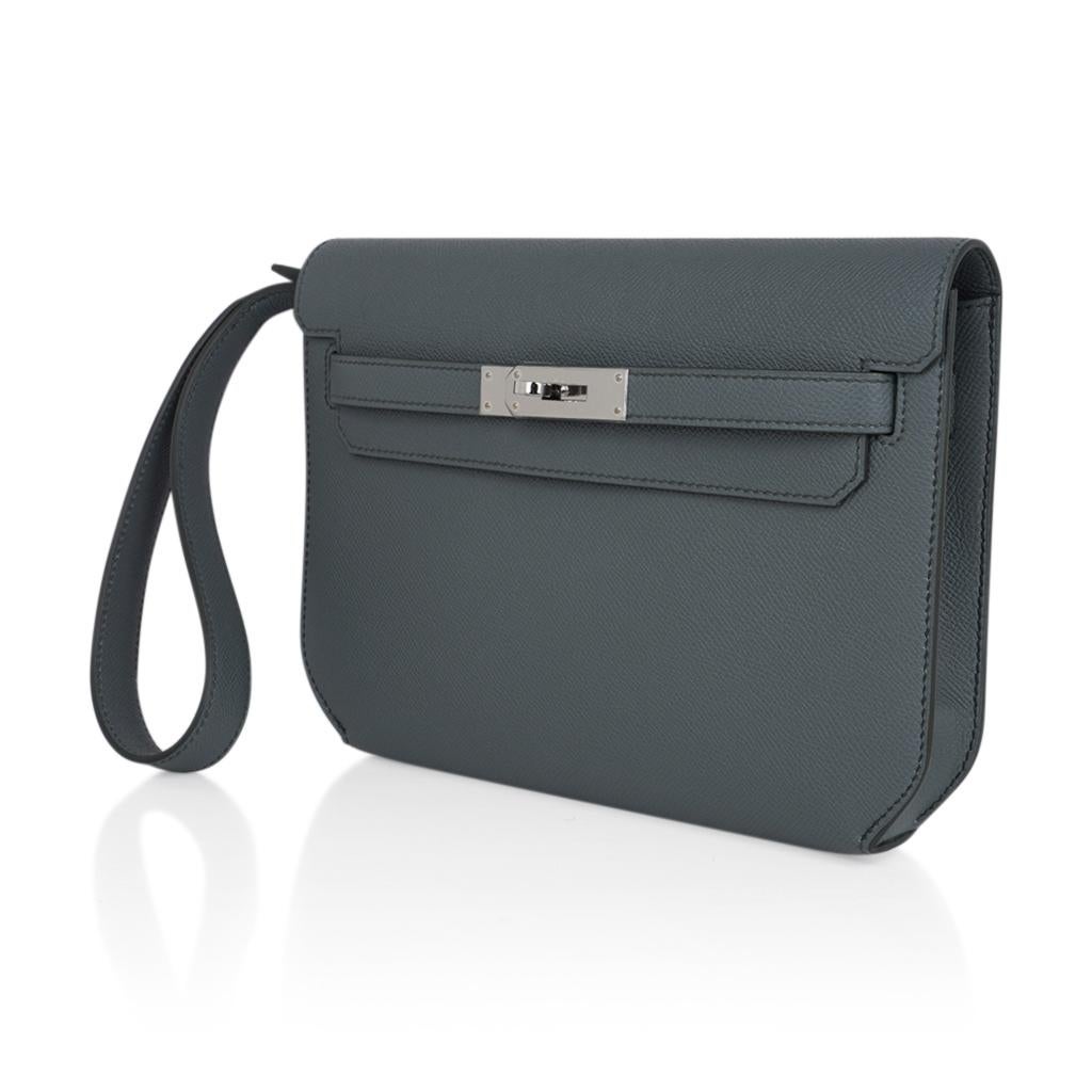  Hermès Kelly Depeches 25 Pochette vert amande Epsom avec finitions en palladium:: état neuf Pour hommes 