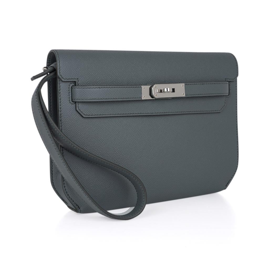 Hermès Kelly Depeches 25 Pochette vert amande Epsom avec finitions en palladium:: état neuf 2