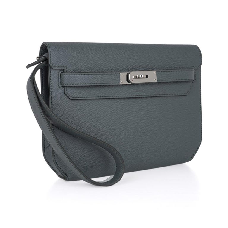 Hermes Kelly Depeches 25 Pouch Vert Amande Epsom Palladium Hardware New at  1stDibs | hardware pouch