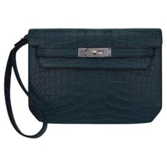 Hermes Kelly Depeches 25 Pouch  Vert Rousseau Matte Alligator Palladium Hardware