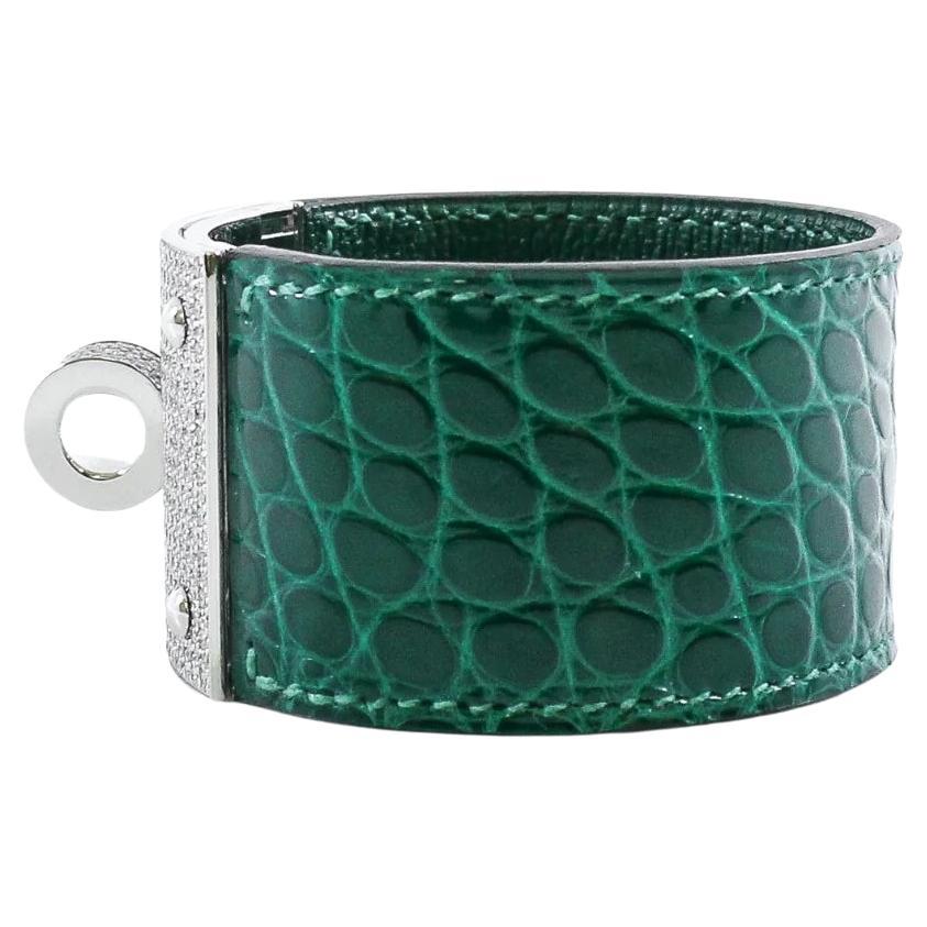 Women's or Men's Hermes Kelly Dog Bracelet in Emerald Crocodile White Gold Diamond Hardware For Sale