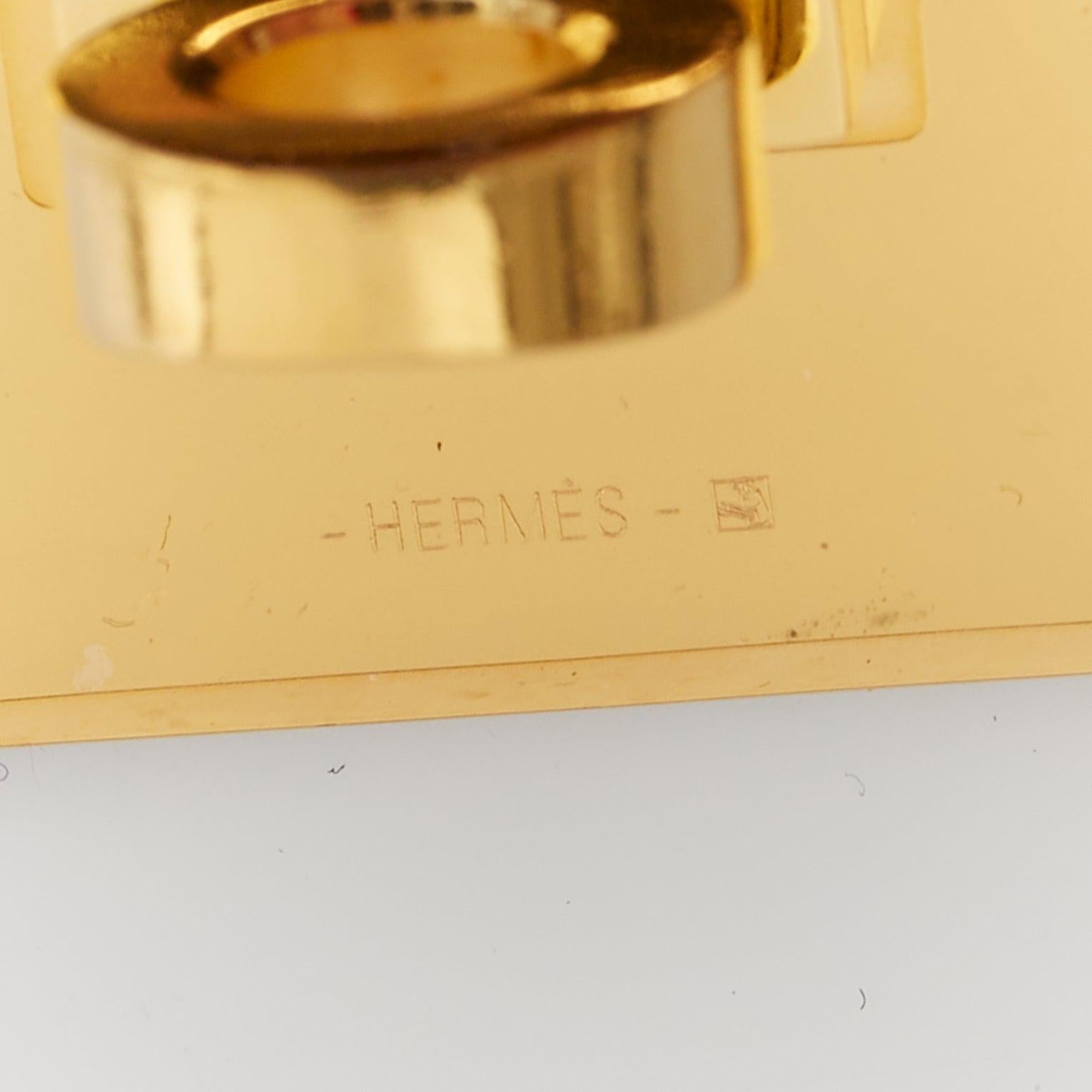 HERMES Kelly Dog brown polished gator leather GHW turnlock bracelet For Sale 2