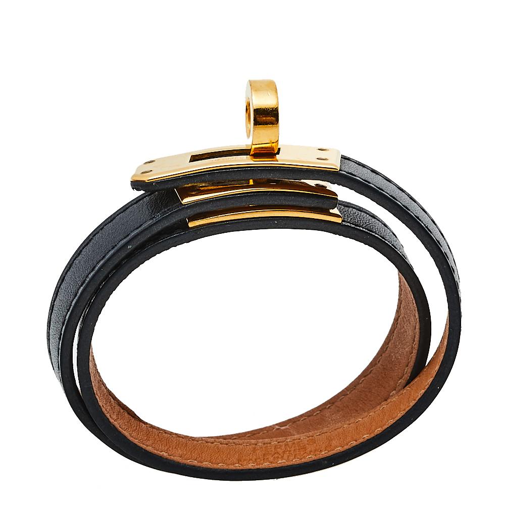 Hermès Kelly Double Tour Black Leather Gold Plated Wrap Bracelet S In Good Condition In Dubai, Al Qouz 2