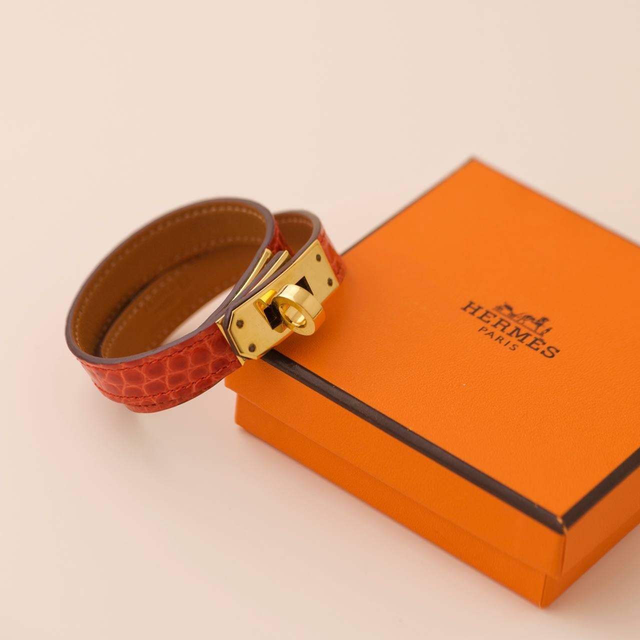 Femenino o masculino Hermès Kelly Doble vuelta Pulsera de piel de cocodrilo T2 en venta