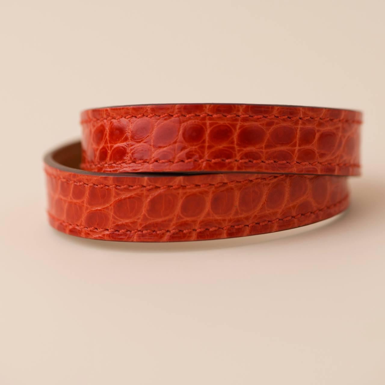 Hermès Kelly Doble vuelta Pulsera de piel de cocodrilo T2 en venta 3