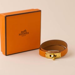 Hermès Kelly Double Tour Bracelet en cuir orange et or T2