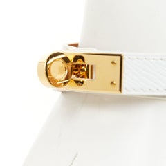 Bracelet HERMÈS Kelly Double Tour en cuir Epsom blanc avec boucles dorées