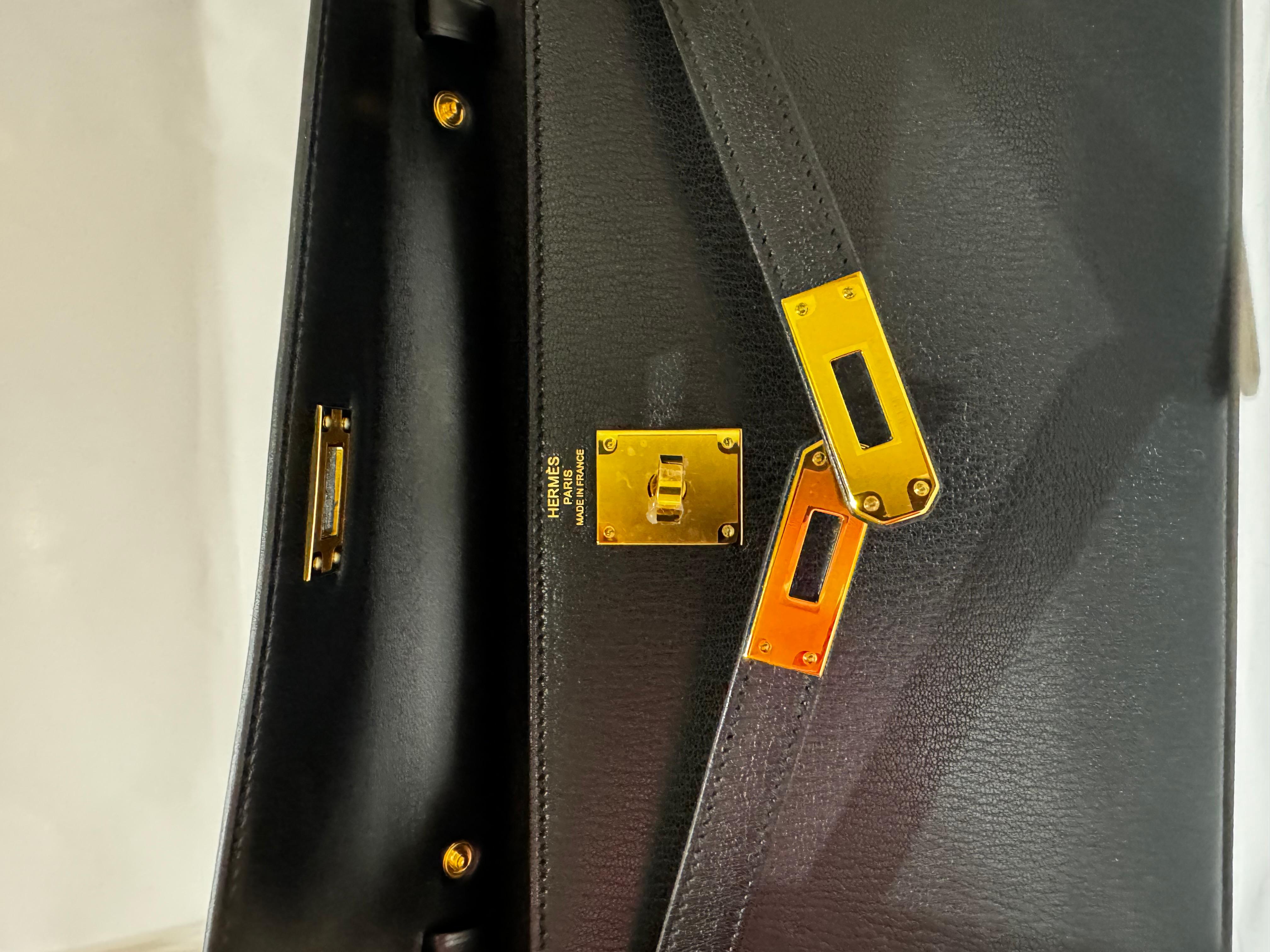 Hermès Kelly Elan Black Chèvre Gold Hardware bag For Sale 3