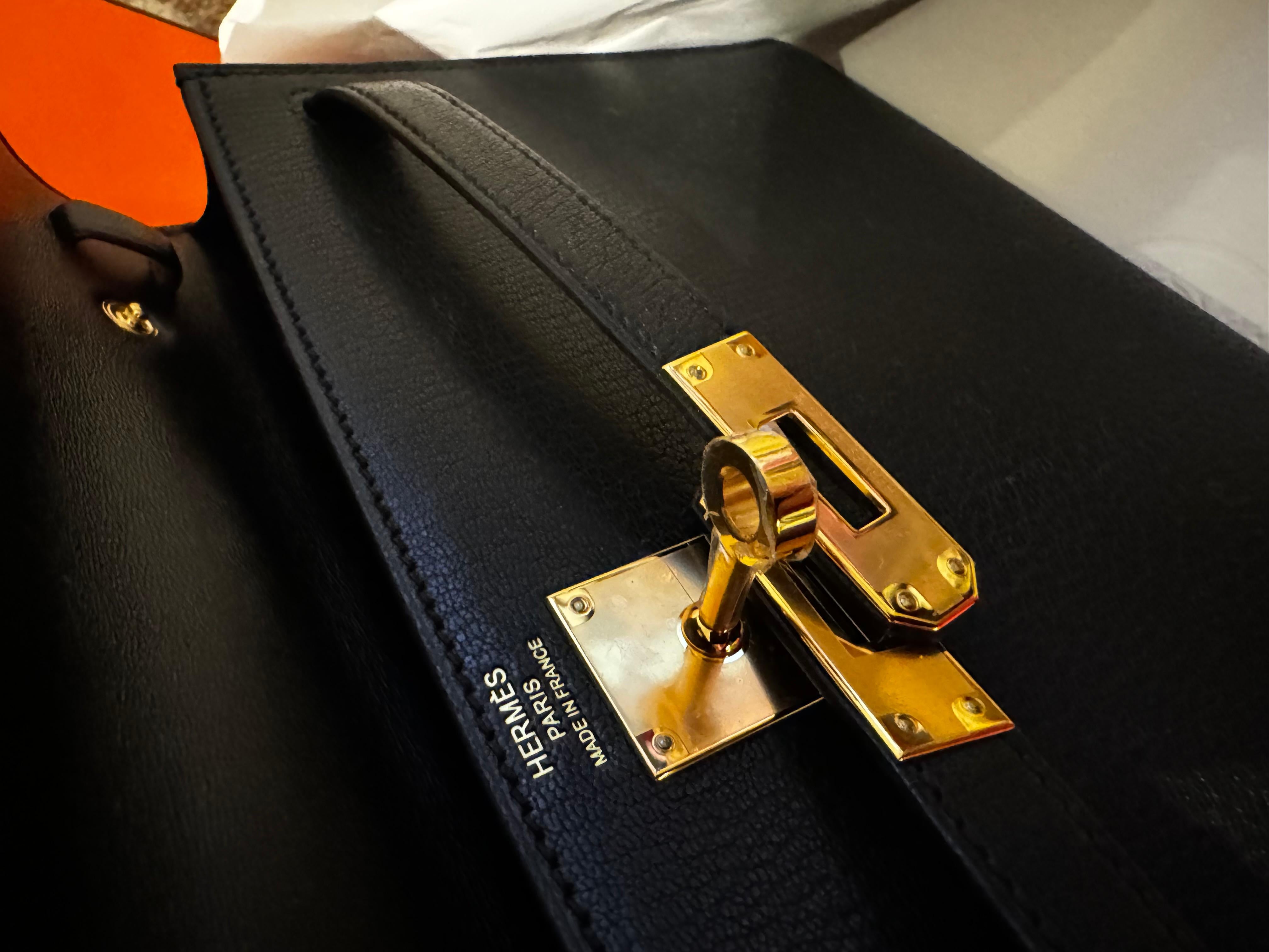 Hermès Kelly Elan Black Chèvre Gold Hardware bag For Sale 5