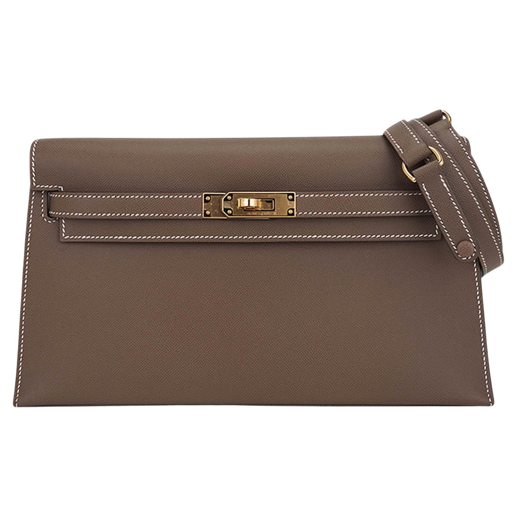 Hermes Kelly Elan Etoupe Veau Madame Leather with Gold Hardware For Sale