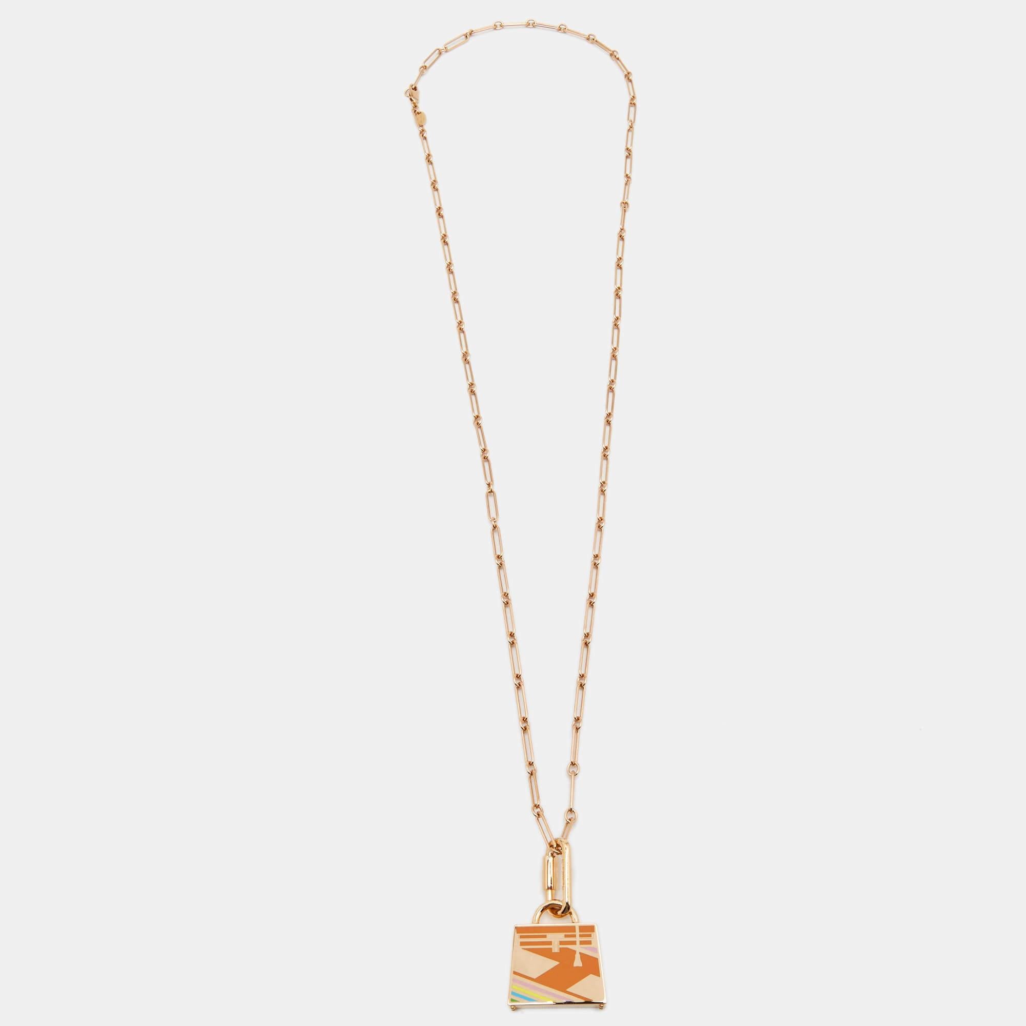 Hermes Kelly Enamel Rose Gold Plated Pendant Necklace In New Condition For Sale In Dubai, Al Qouz 2
