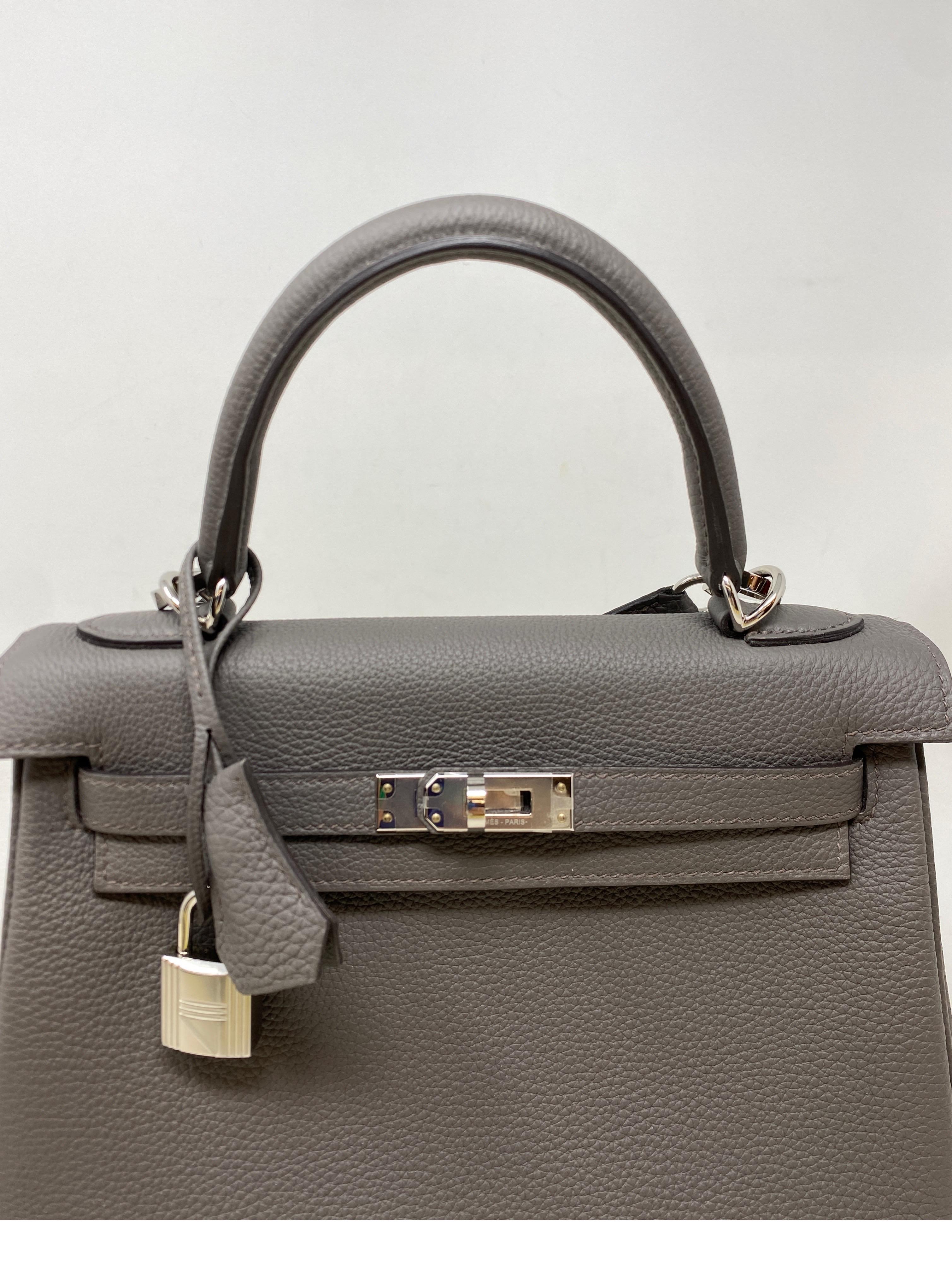 hermes-kelly-etain-25-bag-at-1stdibs