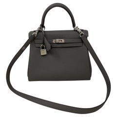 Hermes Kelly Etain 25 Bag