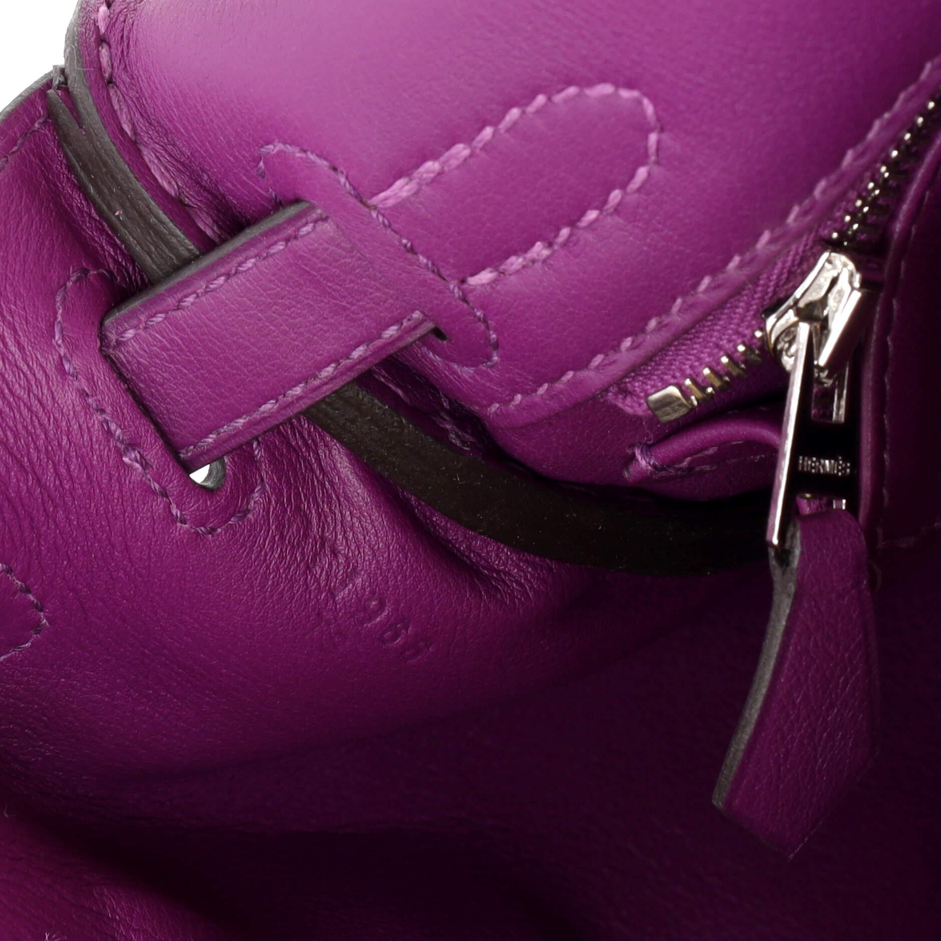 Hermes Kelly Handbag Anemone Swift with Palladium Hardware 25 For Sale 7
