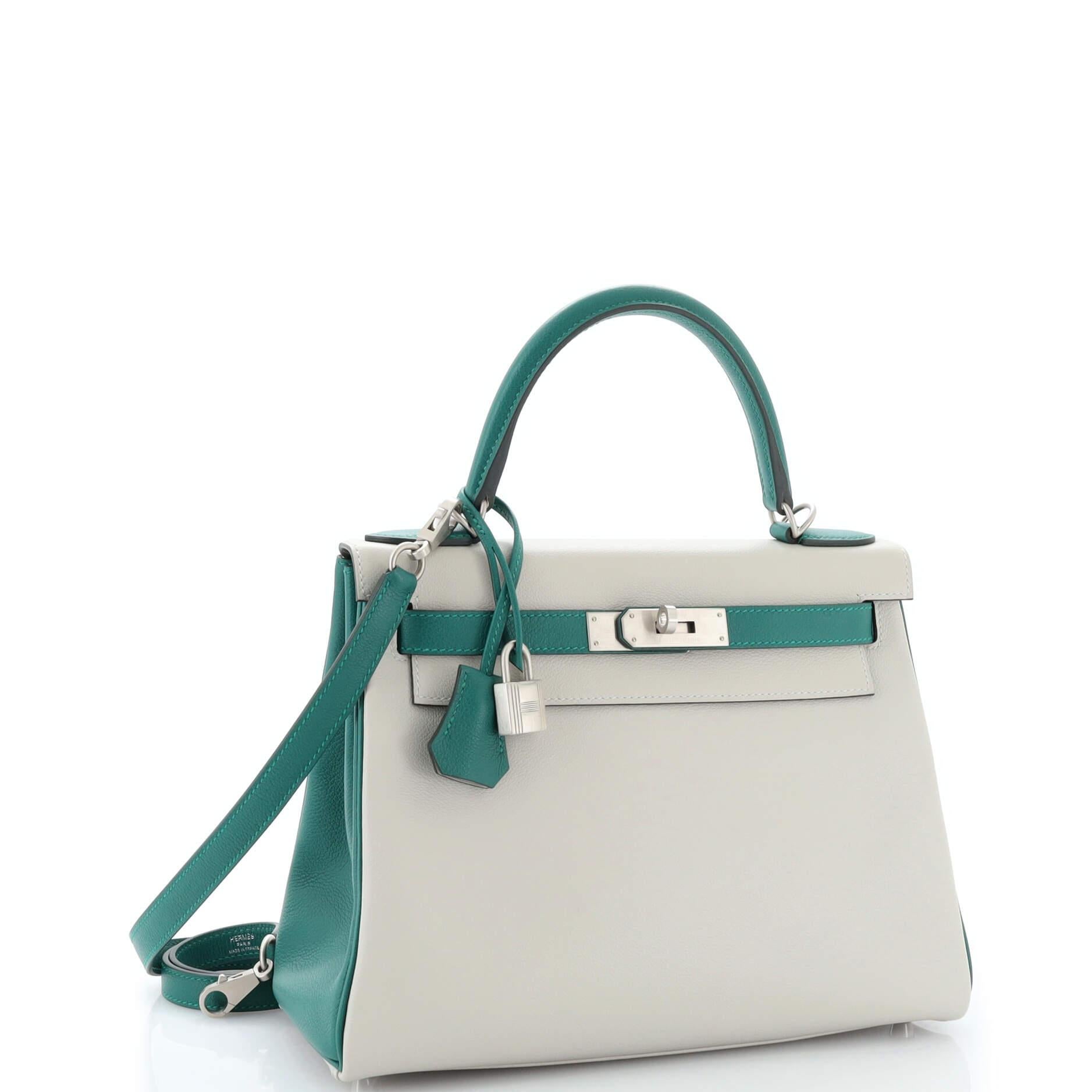 Hermes Kelly Handbag Bicolor Evercolor with Brushed Palladium Hardware 28 In Good Condition For Sale In NY, NY
