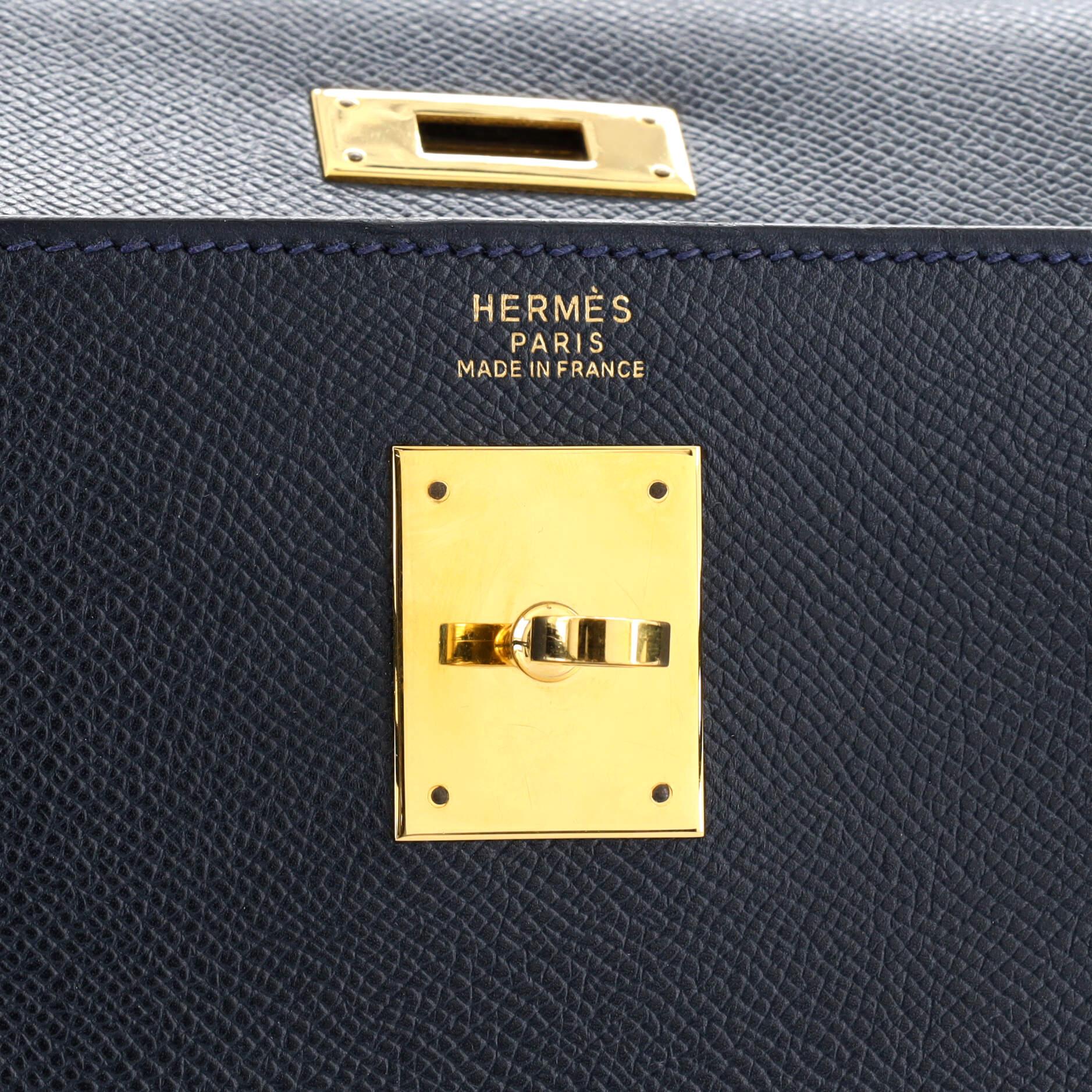 Hermes Kelly Handbag Bleu Marine Courchevel with Gold Hardware 32 For Sale 3