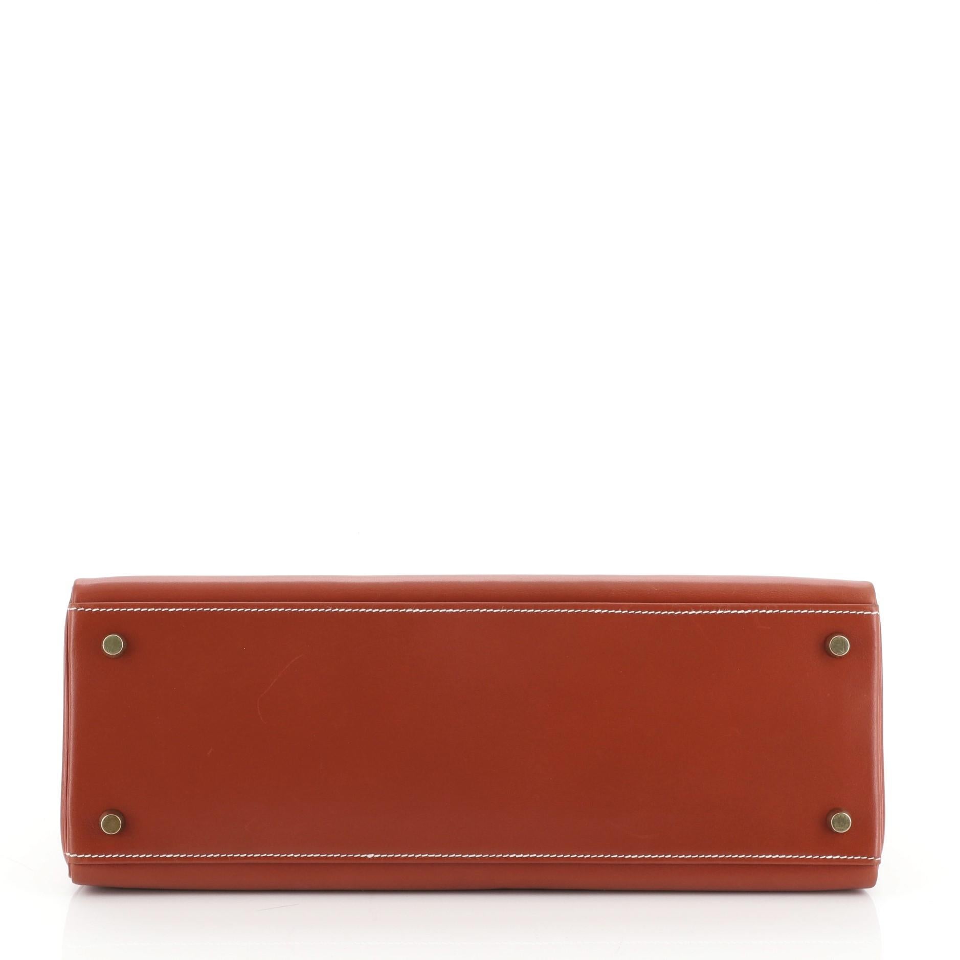 Hermes Kelly Handbag Brique Box Calf with Gold Hardware 35 In Good Condition In NY, NY