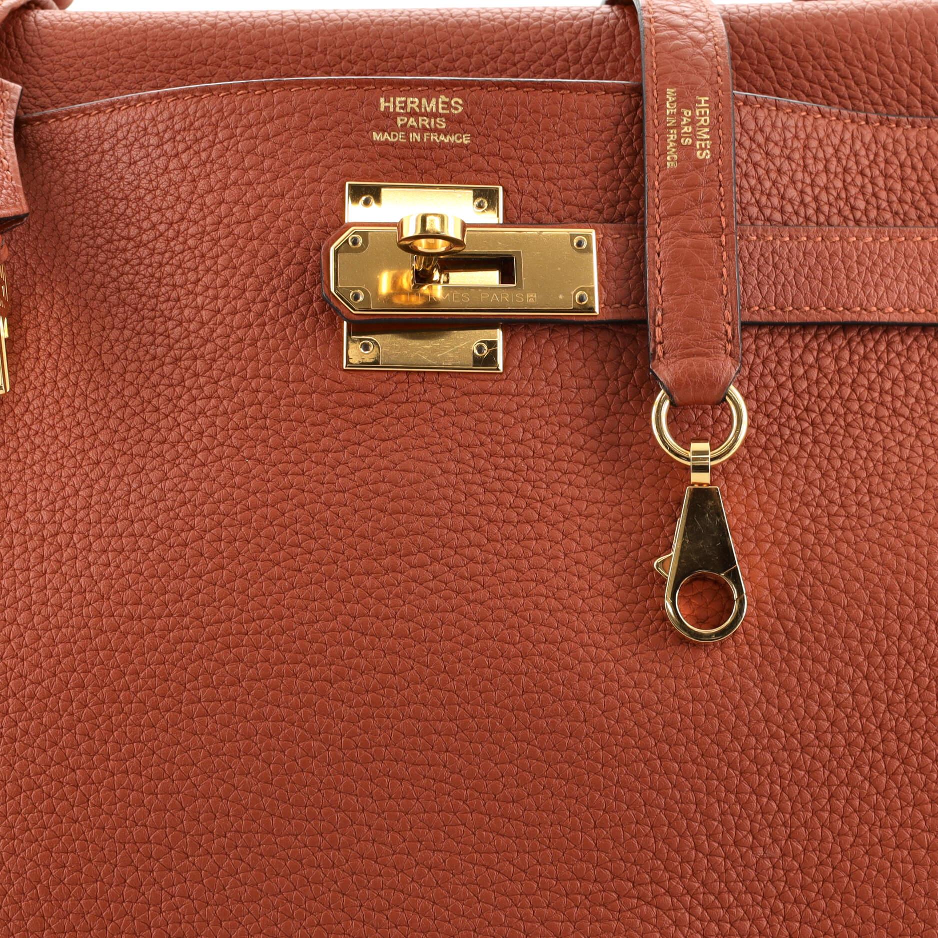 Women's or Men's Hermes Kelly Handbag Cuivre Togo with Gold Hardware 32