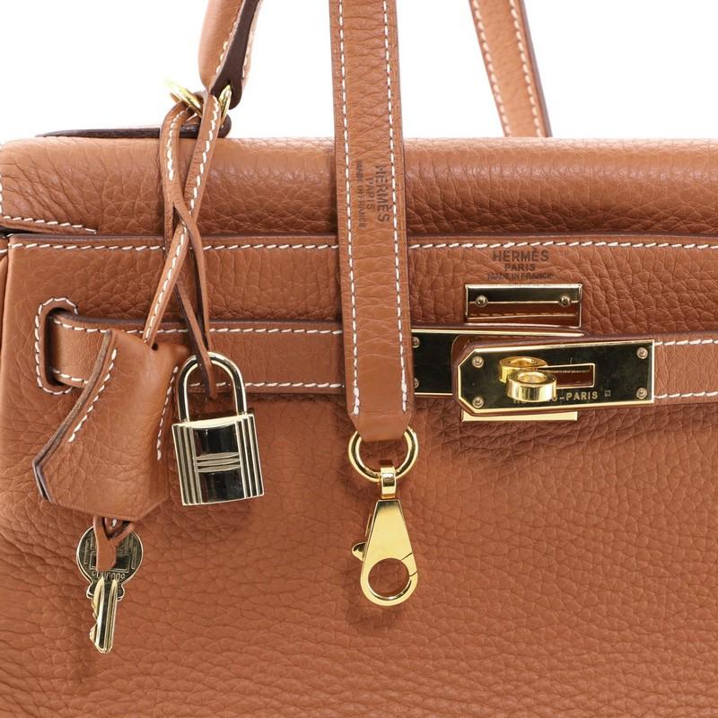 Hermes Kelly Handbag Etrusque Clemence with Gold Hardware 28 In Good Condition In NY, NY