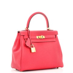 Hermes: Kelly Handbag Framboise Togo With Gold Hardware 25