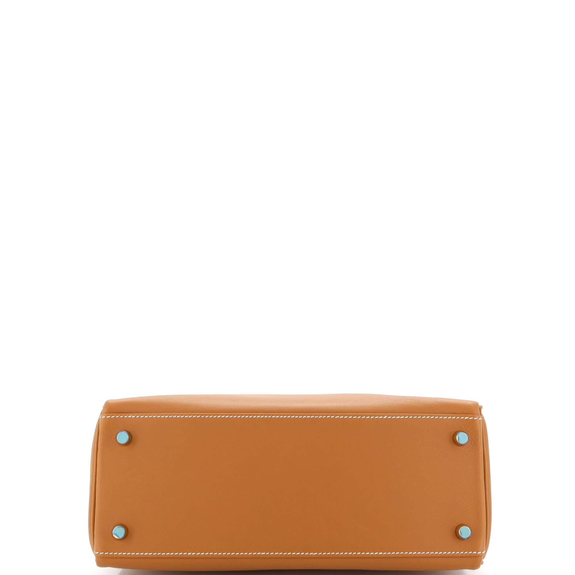 Women's Hermes Kelly Handbag Gold Swift with Gold Hardware 28