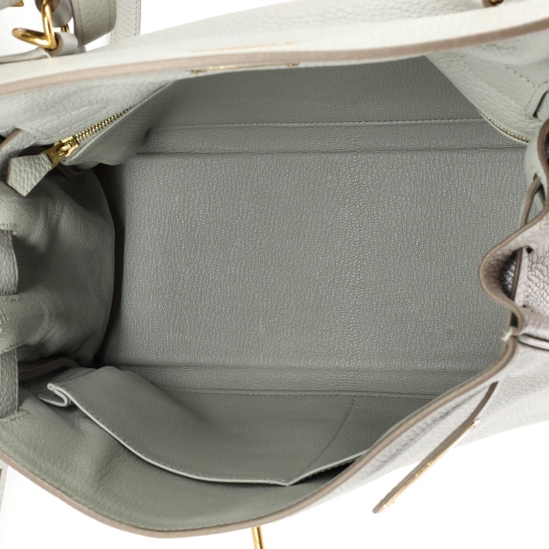 Hermes Kelly Handbag Grey Clemence with Gold Hardware 28 For Sale 2