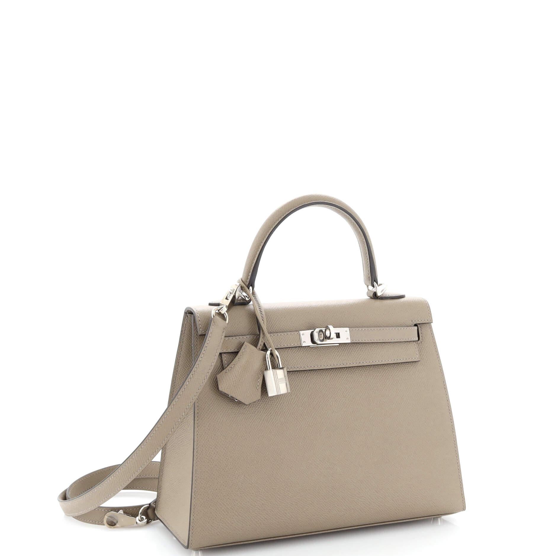 Hermes Kelly Handbag Grey Epsom with Palladium Hardware 25 In Good Condition In NY, NY