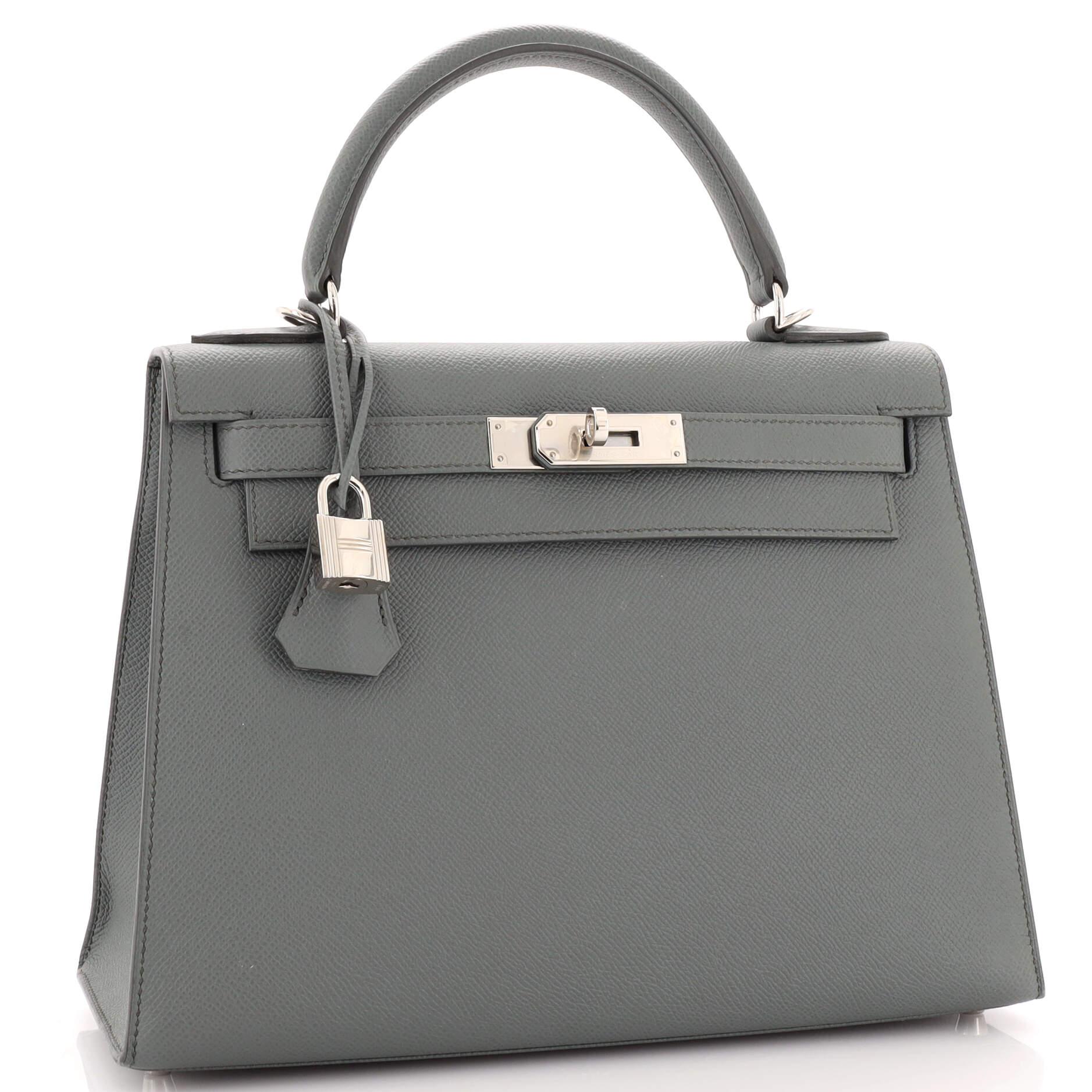Hermes Kelly Handbag Grey Epsom with Palladium Hardware 28 In Good Condition In NY, NY