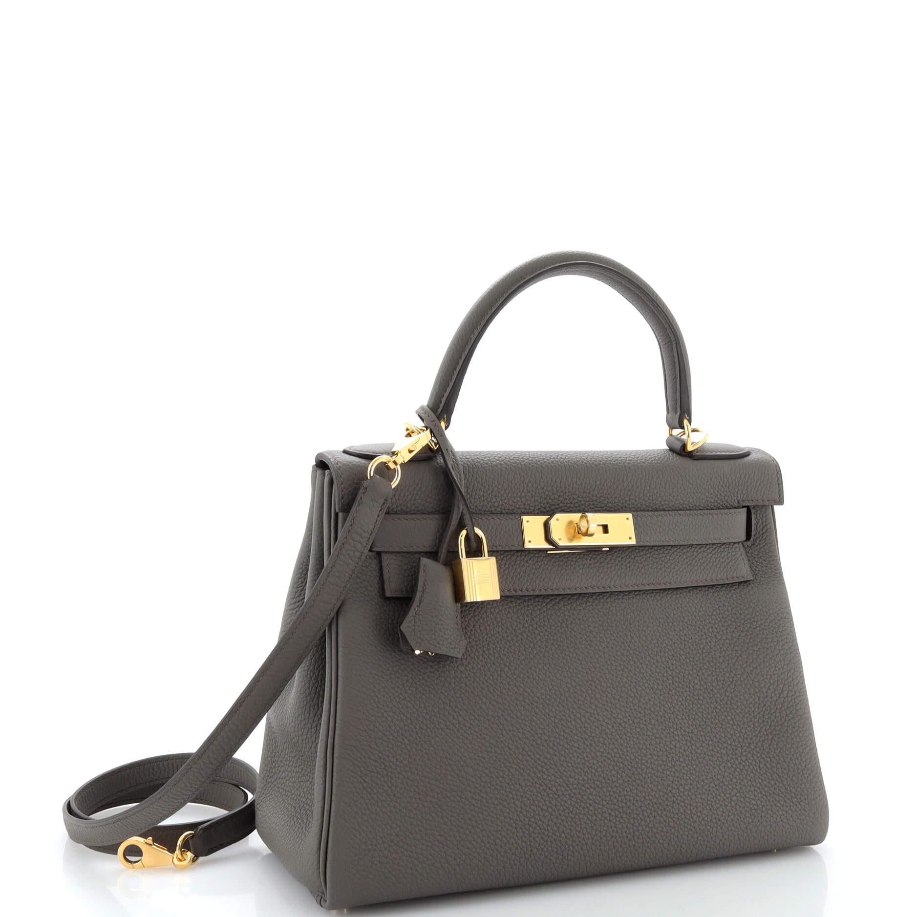 Hermes Kelly Handbag Grey Togo with Gold Hardware 28 In Good Condition In NY, NY