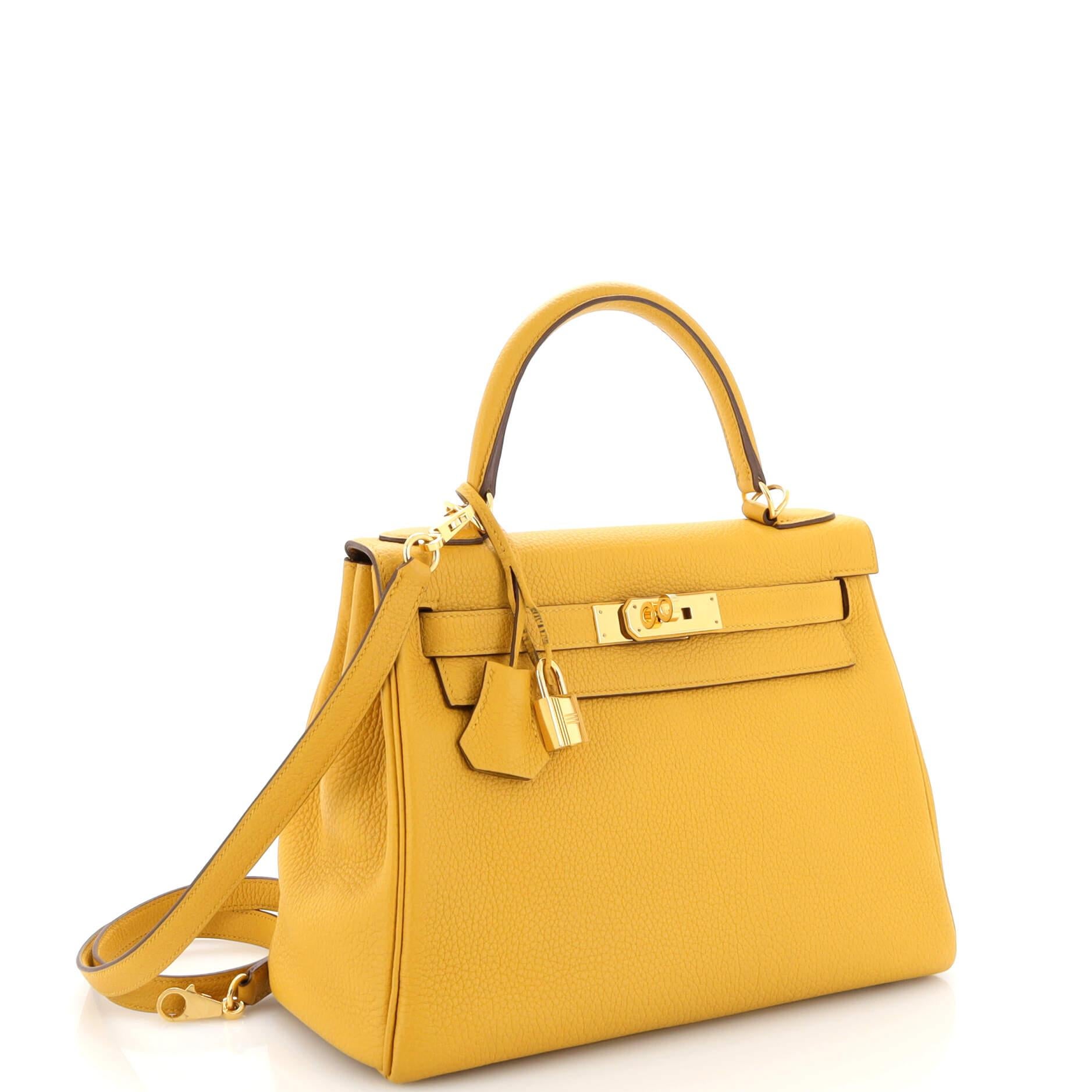 Hermes Kelly Handbag Jaune Ambre Clemence with Gold Hardware 28 In Good Condition For Sale In NY, NY