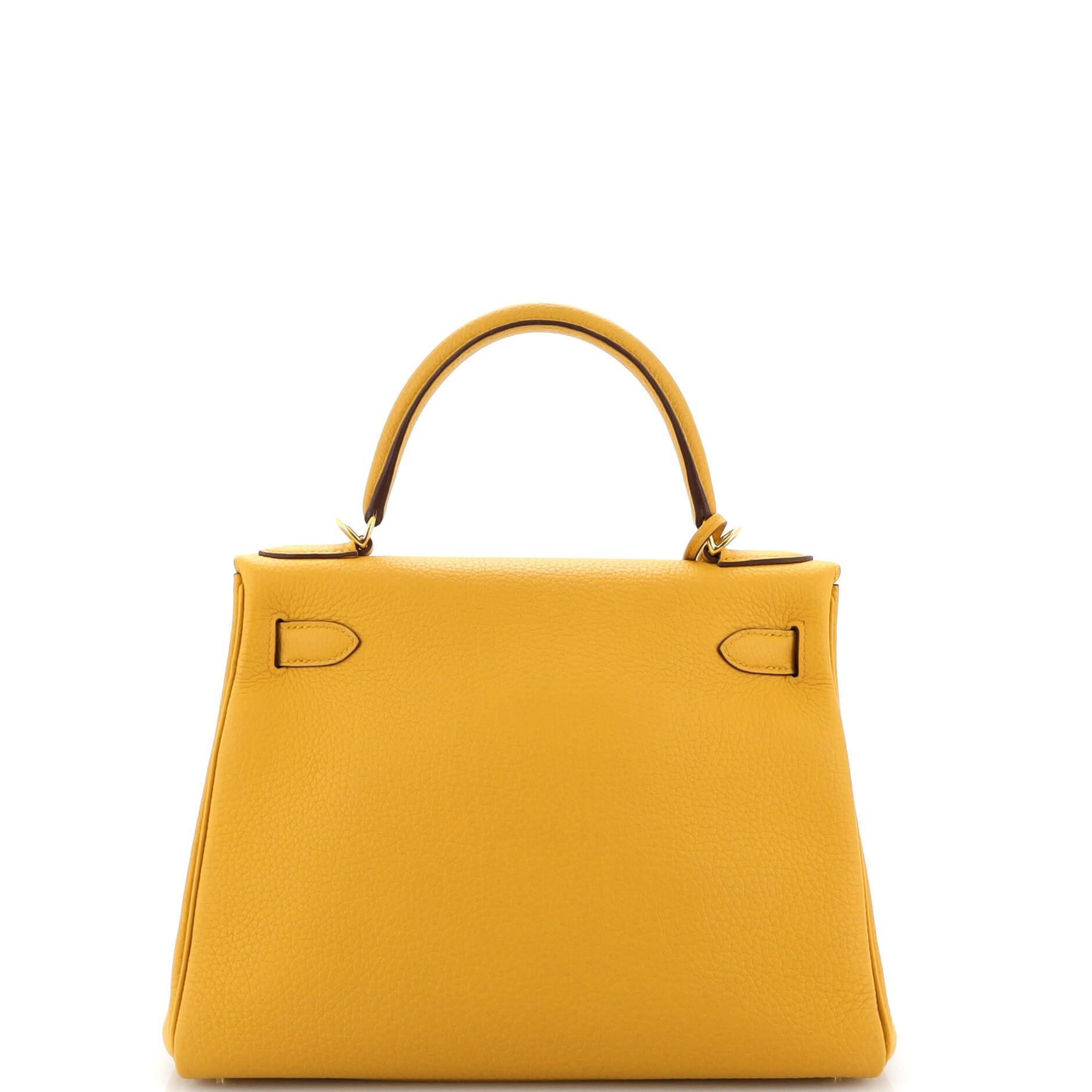 Women's or Men's Hermes Kelly Handbag Jaune Ambre Clemence with Gold Hardware 28 For Sale
