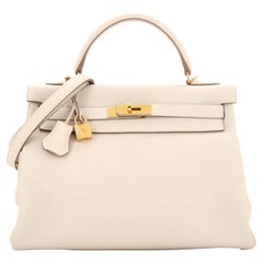 Hermes Kelly Handbag Light Clemence with Gold Hardware 32