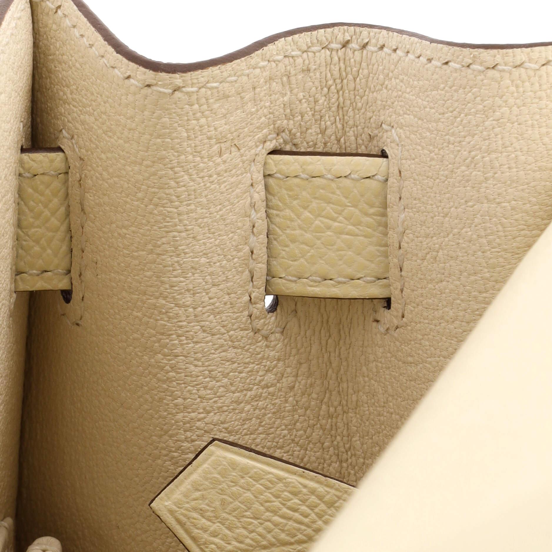 Hermes Kelly Handbag Light Epsom with Gold Hardware 28 4
