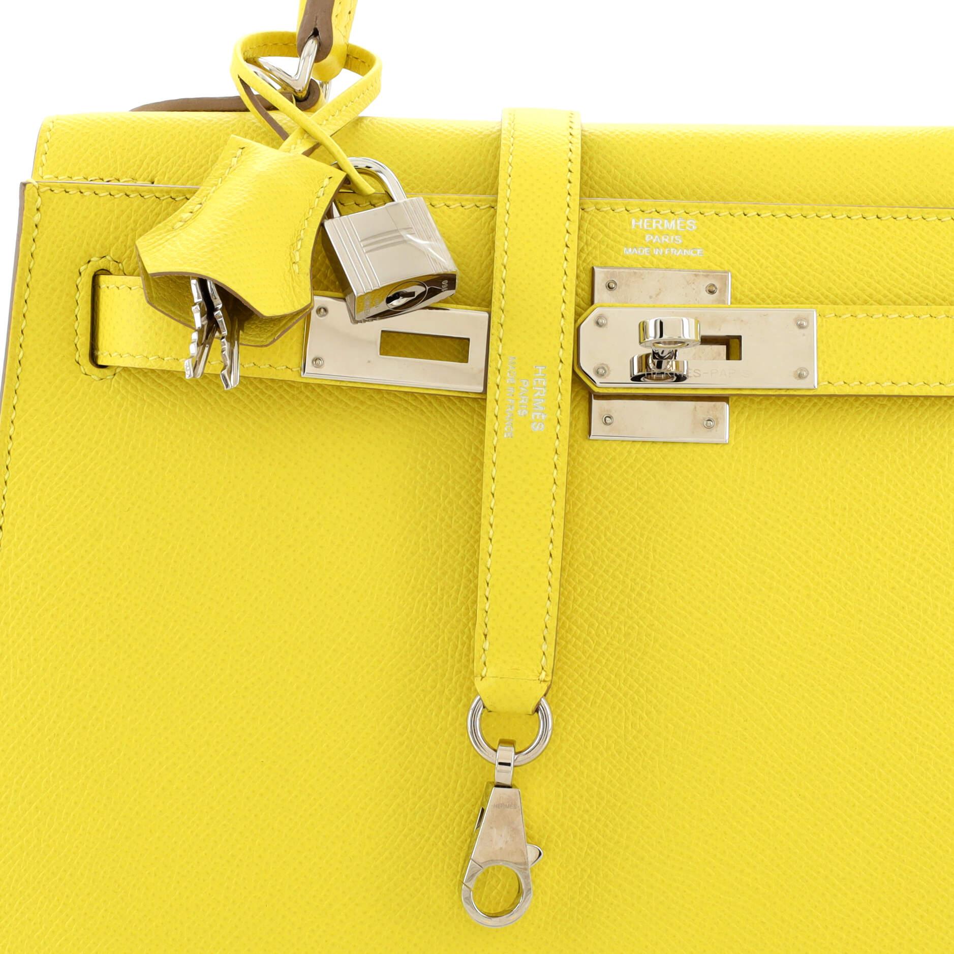 Hermes Kelly Handbag Lime Epsom with Palladium Hardware 28 In Good Condition In NY, NY