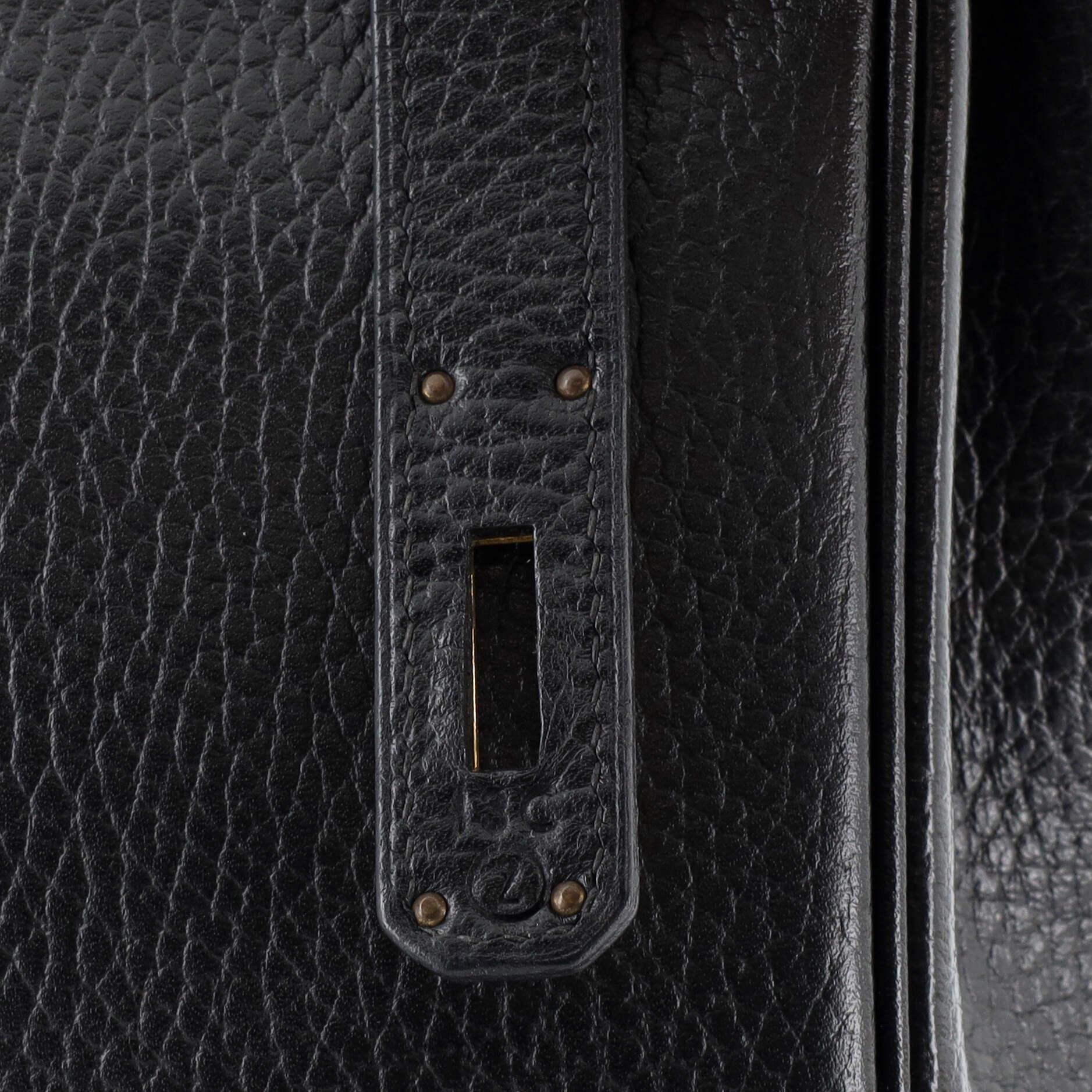 Hermes Kelly Handbag Noir Ardennes with Gold Hardware 32 For Sale 9