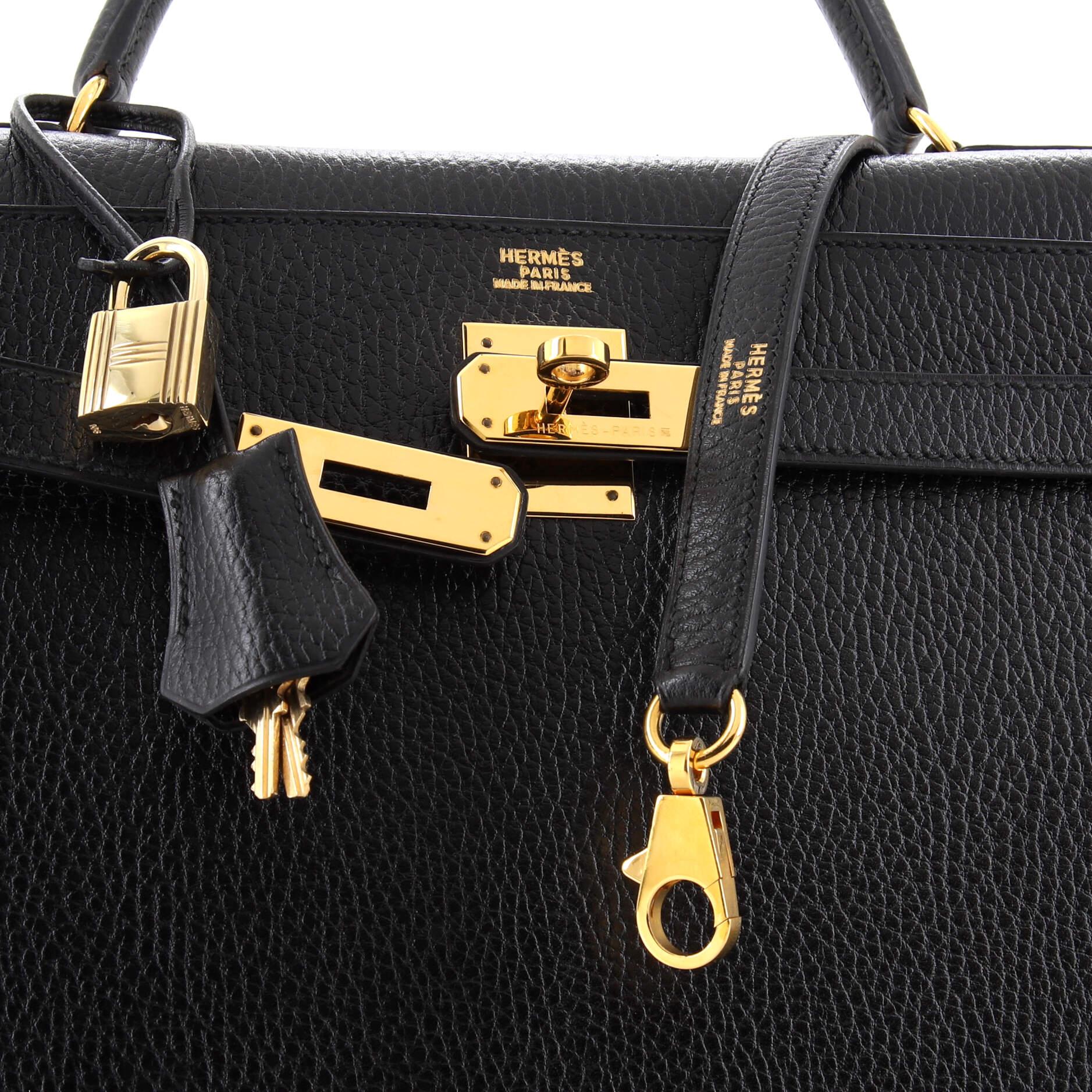 Hermes Kelly Handbag Noir Ardennes with Gold Hardware 32 2