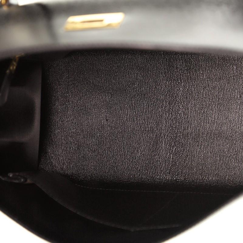 Women's or Men's Hermes Kelly Handbag Noir Box Calf with Gold Hardware 28
