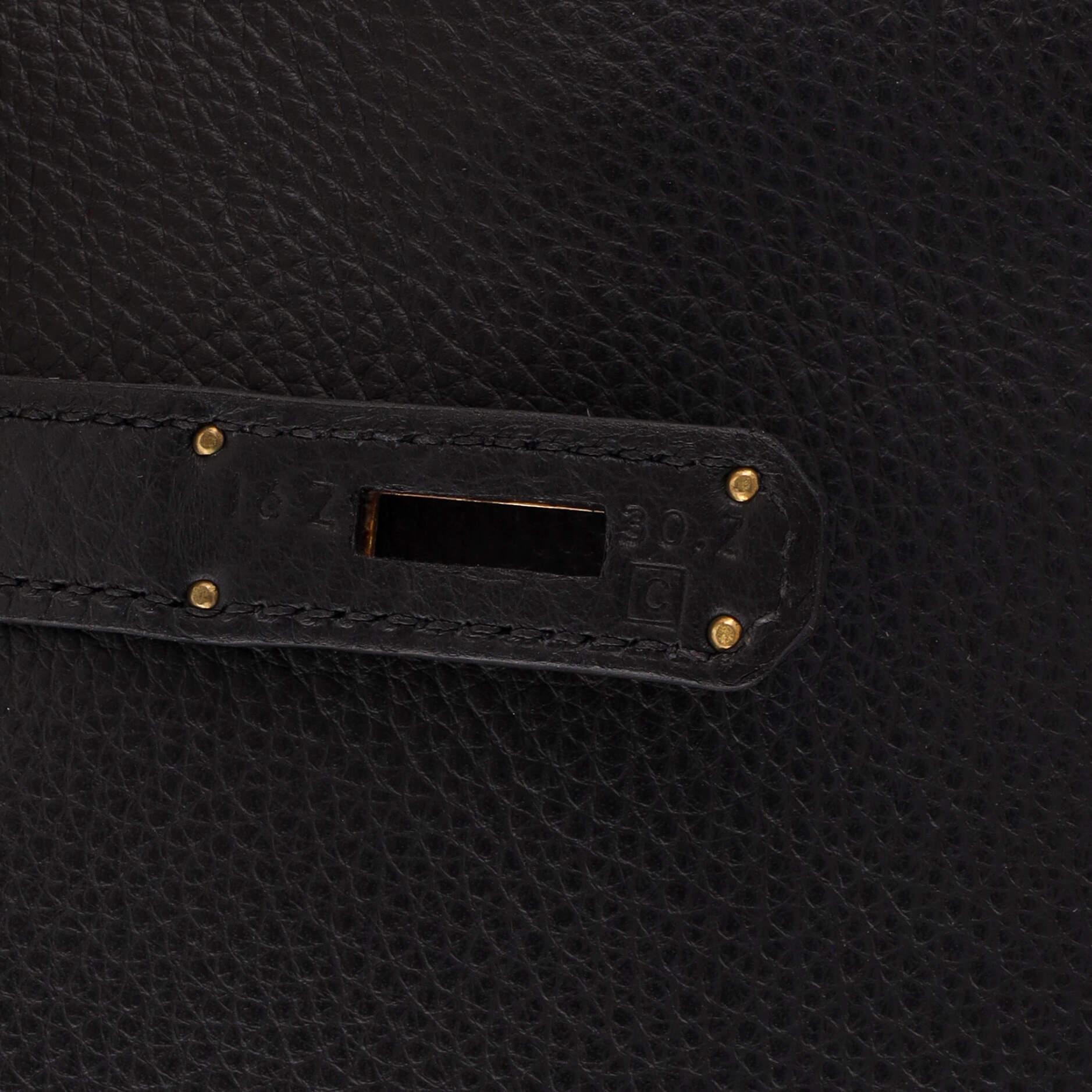 Hermes Kelly Handbag Noir Clemence with Gold Hardware 35 For Sale 6