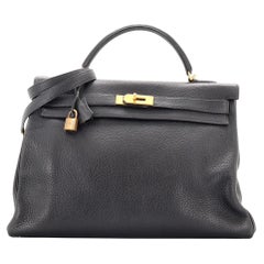 Hermes Kelly Handbag Noir Clemence with Gold Hardware 40
