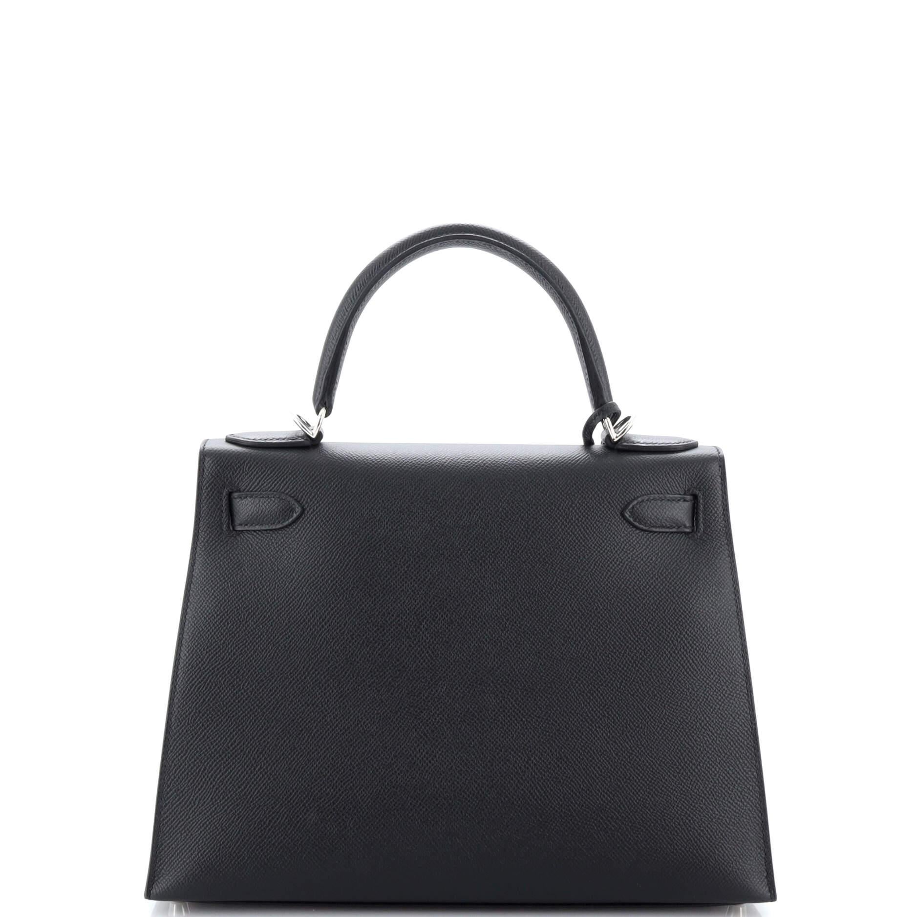 Hermes Kelly Handbag Noir Epsom with Palladium Hardware 28 In Good Condition In NY, NY
